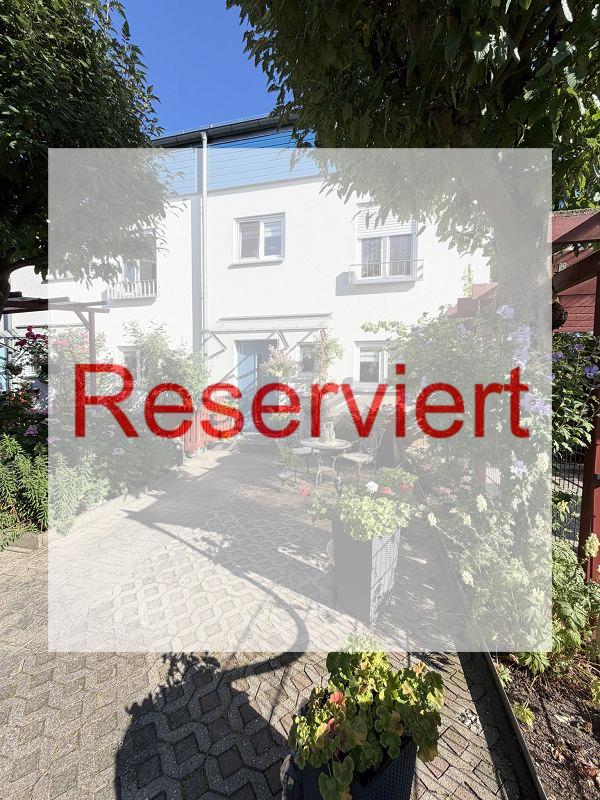 RESERVIERT